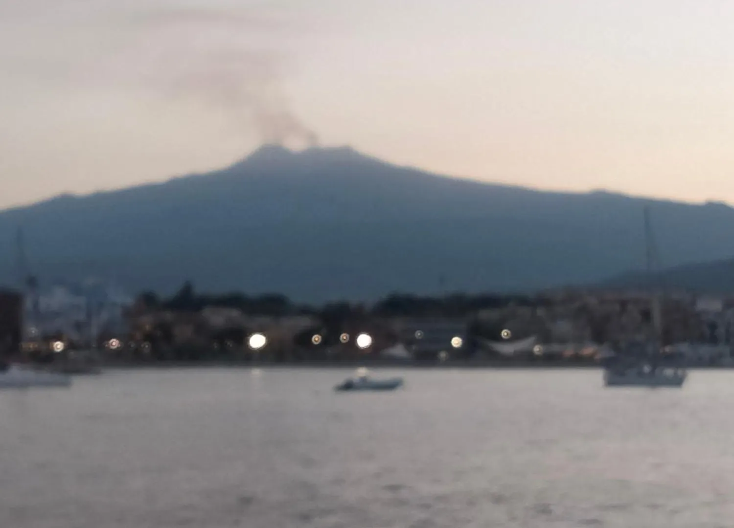 Etna Timeo Central Apartment In Baroque Building CTA 0*, Katánie Itálie